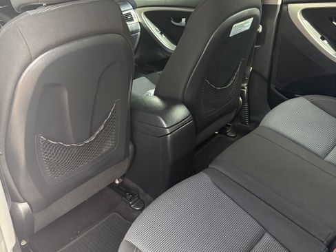 Used 2014 Hyundai Elantra GT FWD image 10