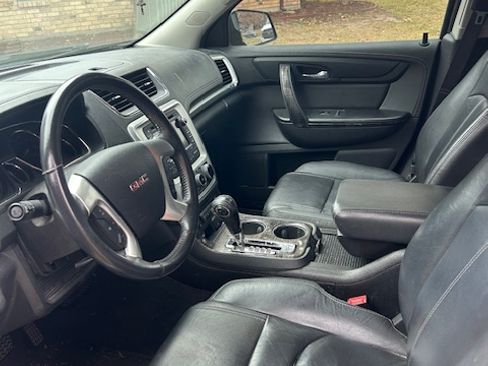 Used 2016 GMC Acadia SLT w/ Open Road Package image 2