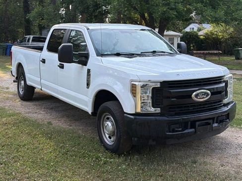 Used 2019 Ford F250 XL RWD image 2