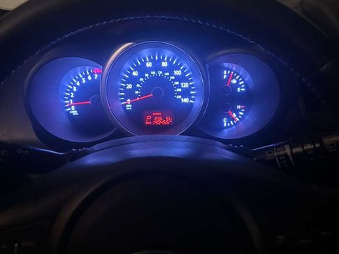 Used 2013 Kia Soul + image 5