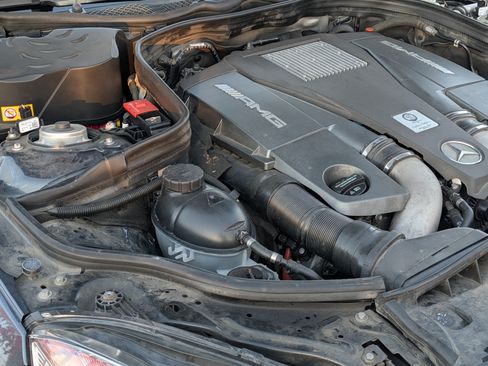 Used 2013 Mercedes-Benz E 63 AMG Wagon image 8