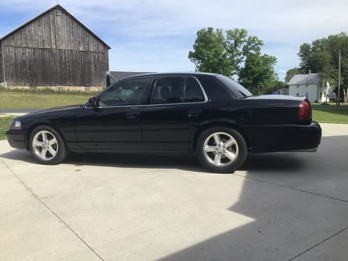 Used 2003 Mercury Marauder RWD image 4