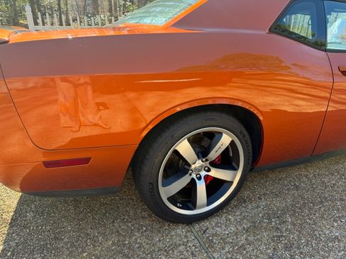 Used 2011 Dodge Challenger SRT8 w/ SRT Option Group II RWD image 8