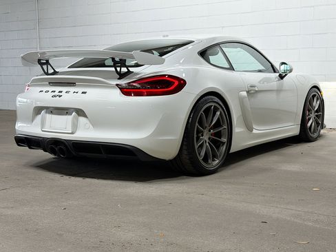 Used 2016 Porsche Cayman GT4 RWD image 6