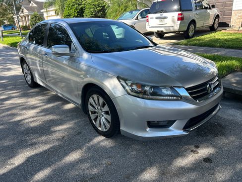 Used 2014 Honda Accord EX-L image 2