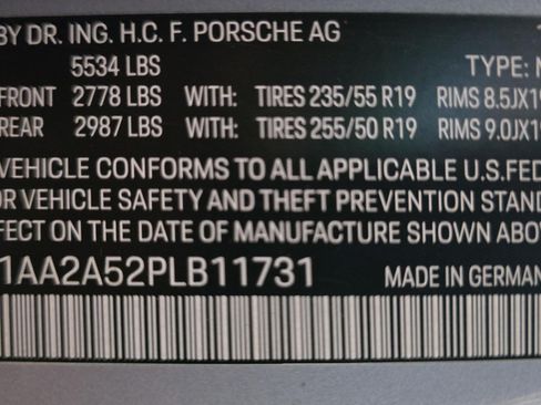Used 2023 Porsche Macan AWD/4WD image 14
