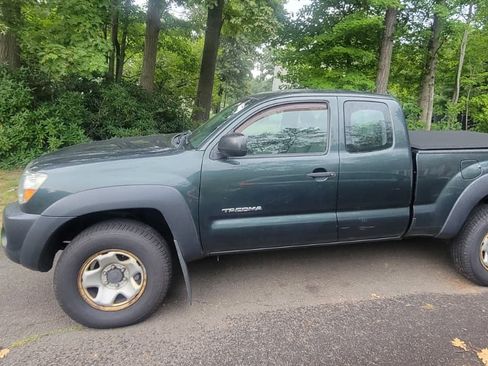 Used 2010 Toyota Tacoma 4x4 Access Cab image 4