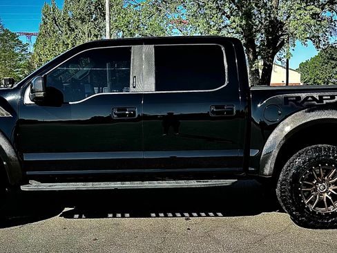 Used 2018 Ford F150 Raptor w/ Equipment Group 802A Luxury AWD/4WD image 10