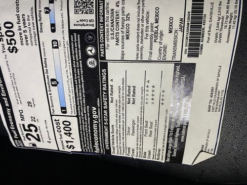 Used 2022 Volkswagen Tiguan SE image 13