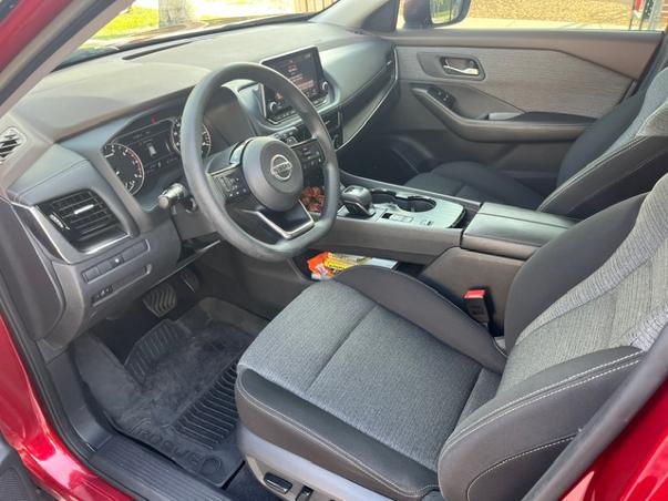 Used 2021 Nissan Rogue SV FWD image 10