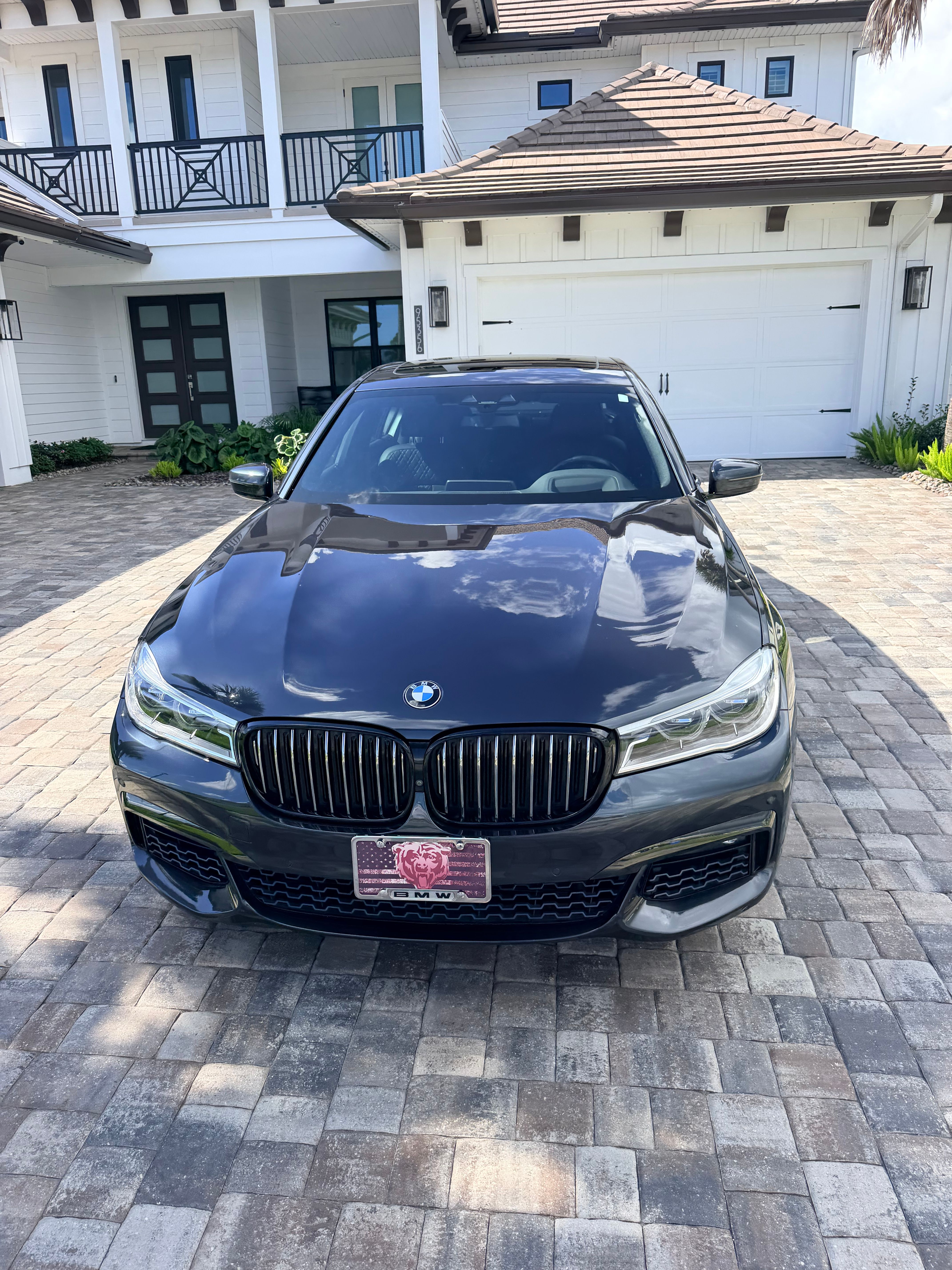 Used 2016 BMW 750i xDrive AWD/4WD image 4