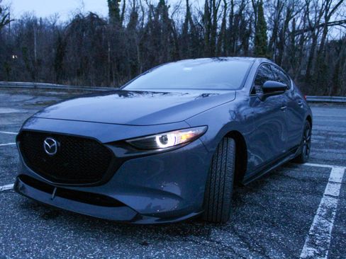 Used 2024 MAZDA MAZDA3 Hatchback w/ Appearance Package image 1