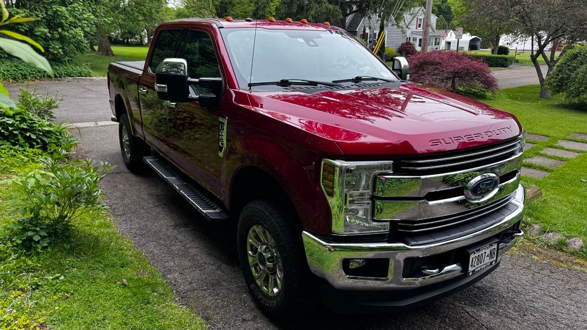 Used 2018 Ford F250 Lariat w/ Lariat Ultimate Package AWD/4WD image 6