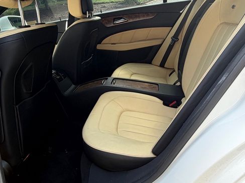 Used 2014 Mercedes-Benz CLS 550 image 9