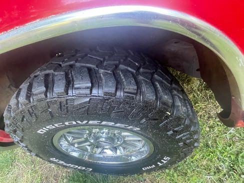 Used 1996 Chevrolet Silverado 1500 2WD Regular Cab image 2