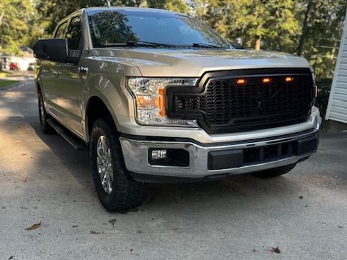 Used 2018 Ford F150 XLT w/ Equipment Group 302A Luxury image 1