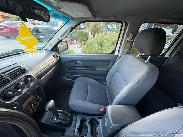 Used 2003 Nissan Frontier XE RWD image 9