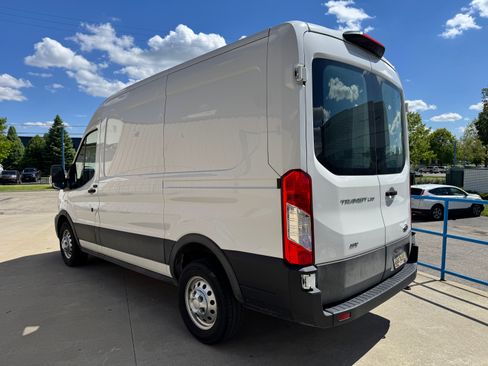 Used 2022 Ford Transit 250 Medium Roof AWD image 6