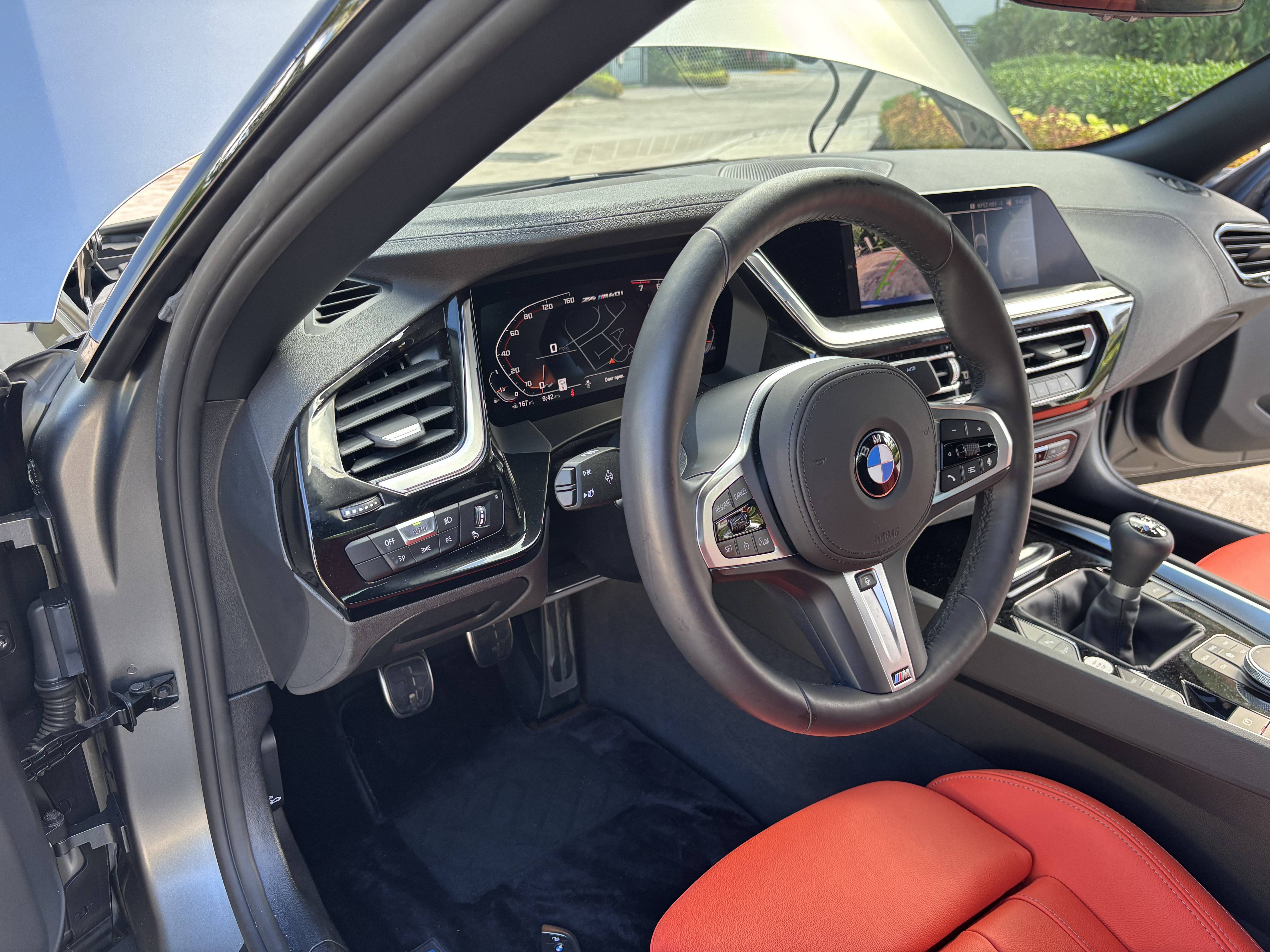Used 2025 BMW Z4 M40i w/ Edition RWD image 20