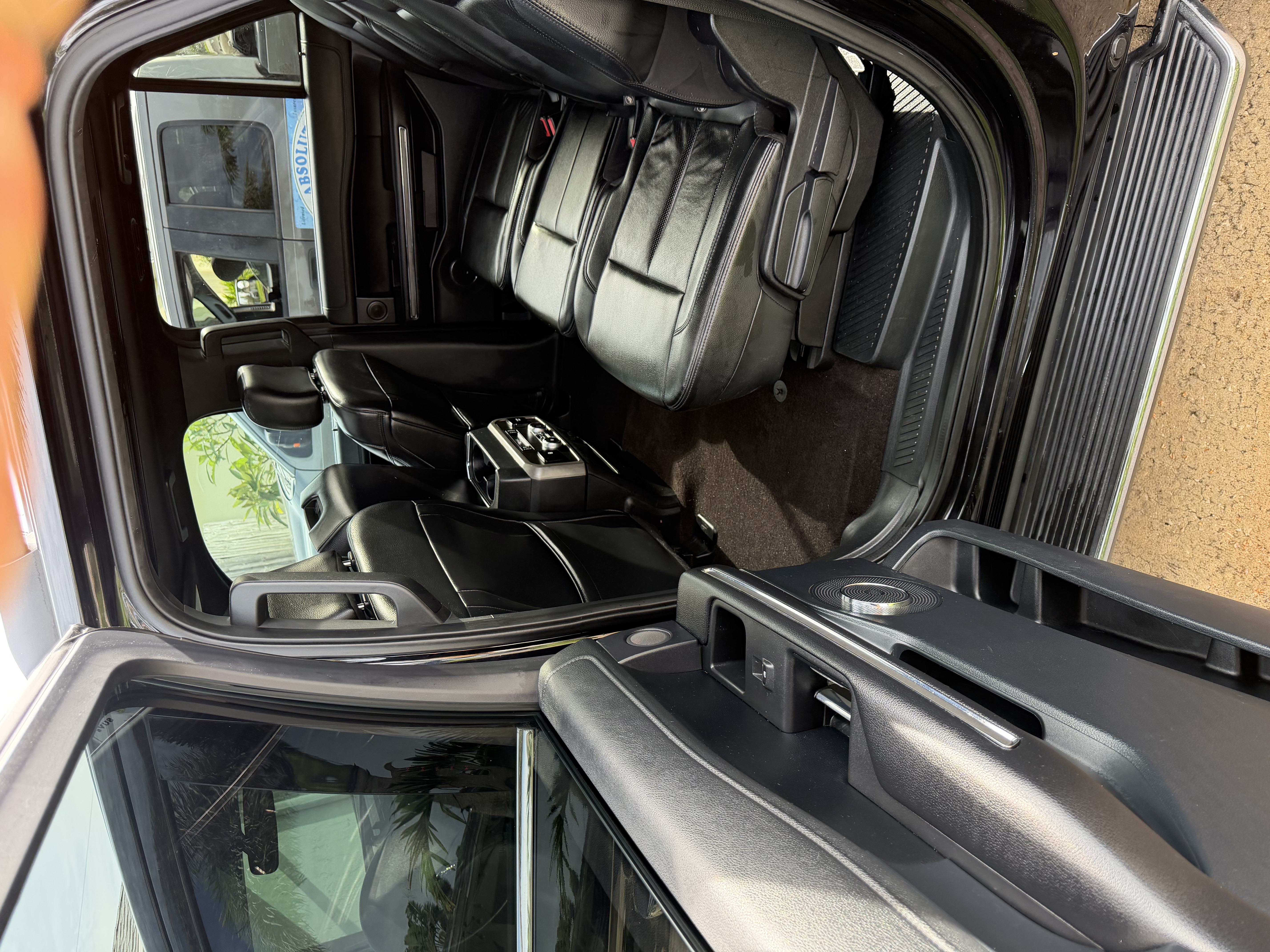 Used 2019 Ford Expedition Max XLT w/ Equipment Group 202A AWD/4WD image 31