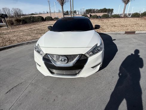 Used 2017 Nissan Maxima 3.5 SL image 8