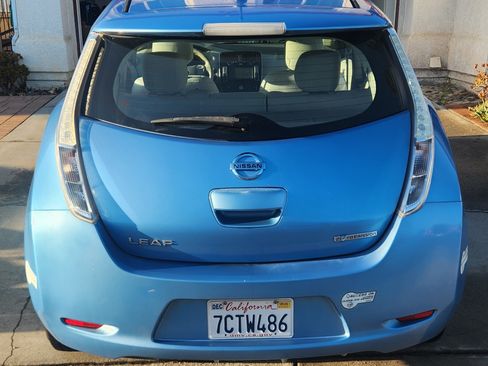 Used 2013 Nissan Leaf SV w/ LED & Quick Charge Pkg image 5