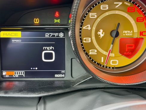 Used 2017 Ferrari 488 Spider image 18