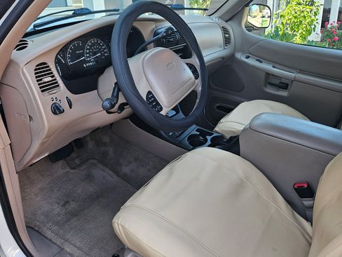 Used 2000 Ford Explorer Eddie Bauer AWD/4WD image 14