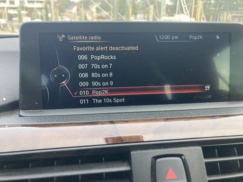 Used 2014 BMW 428i xDrive Convertible image 9