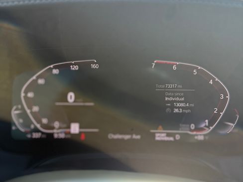 Used 2020 BMW 330i Sedan w/ M Sport Package RWD image 10