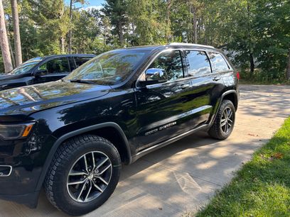 Used 2017 Jeep Grand Cherokee Limited w/ Luxury Group II