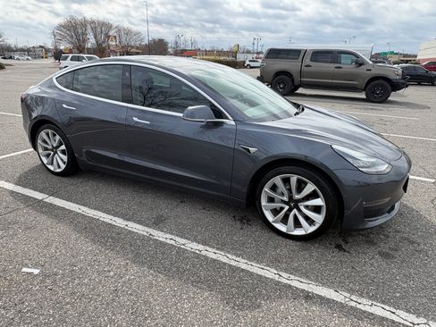 Used 2020 Tesla Model 3 Long Range image 12