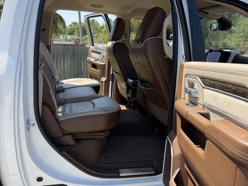 Used 2020 RAM 2500 Laramie AWD/4WD image 8