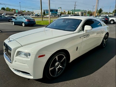 Used 2015 Rolls-Royce Wraith RWD image 12