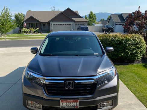 Used 2019 Honda Ridgeline RTL-E image 2