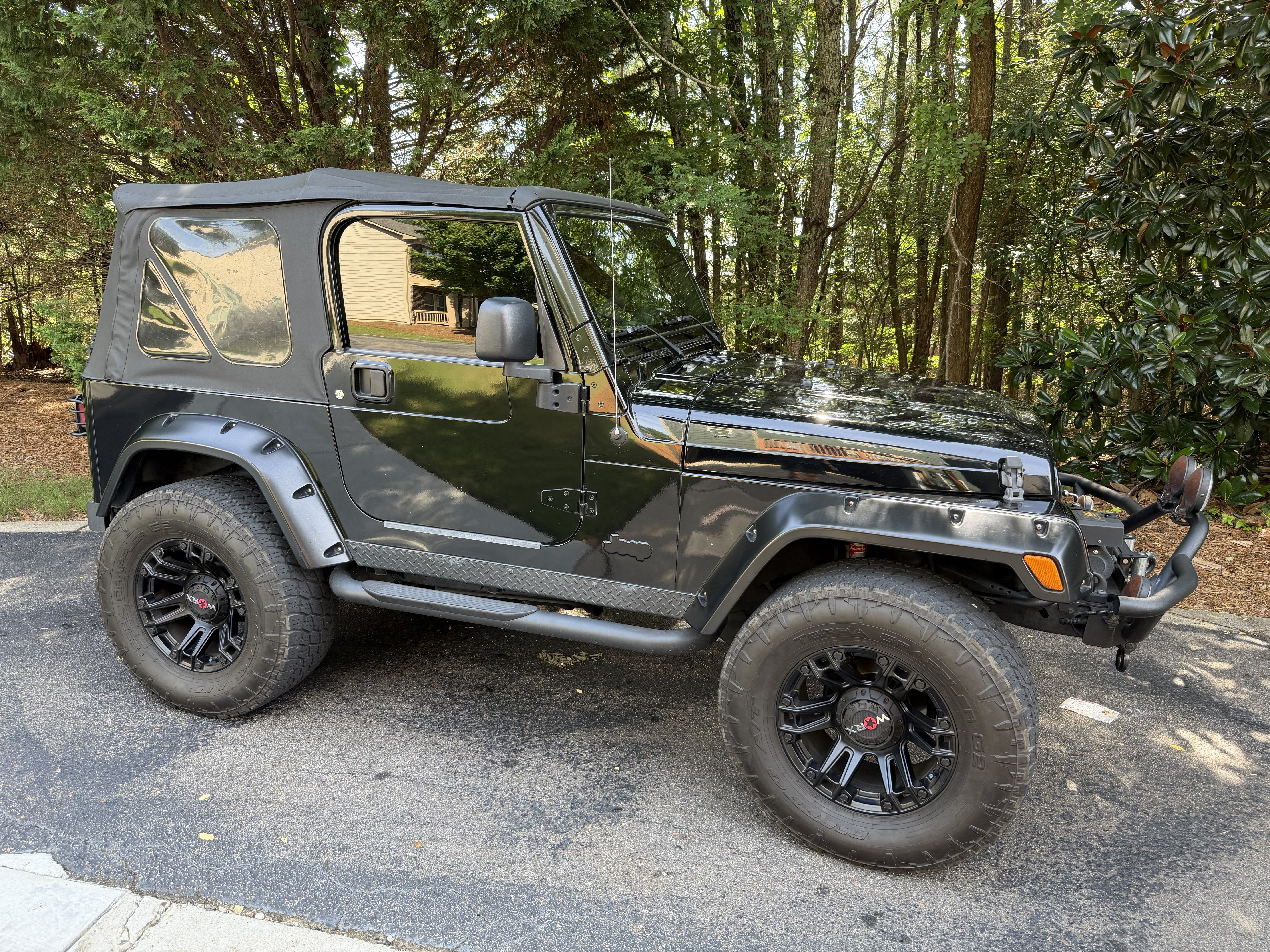 Used 2006 Jeep Wrangler X w/ Premium Audio Group AWD/4WD image 11