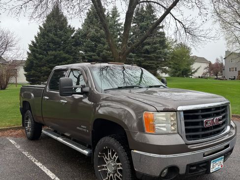 Used 2008 GMC Sierra 2500 SLT AWD/4WD image 4