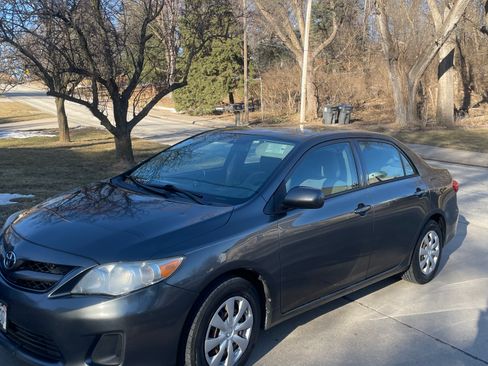 Used 2012 Toyota Corolla L image 1