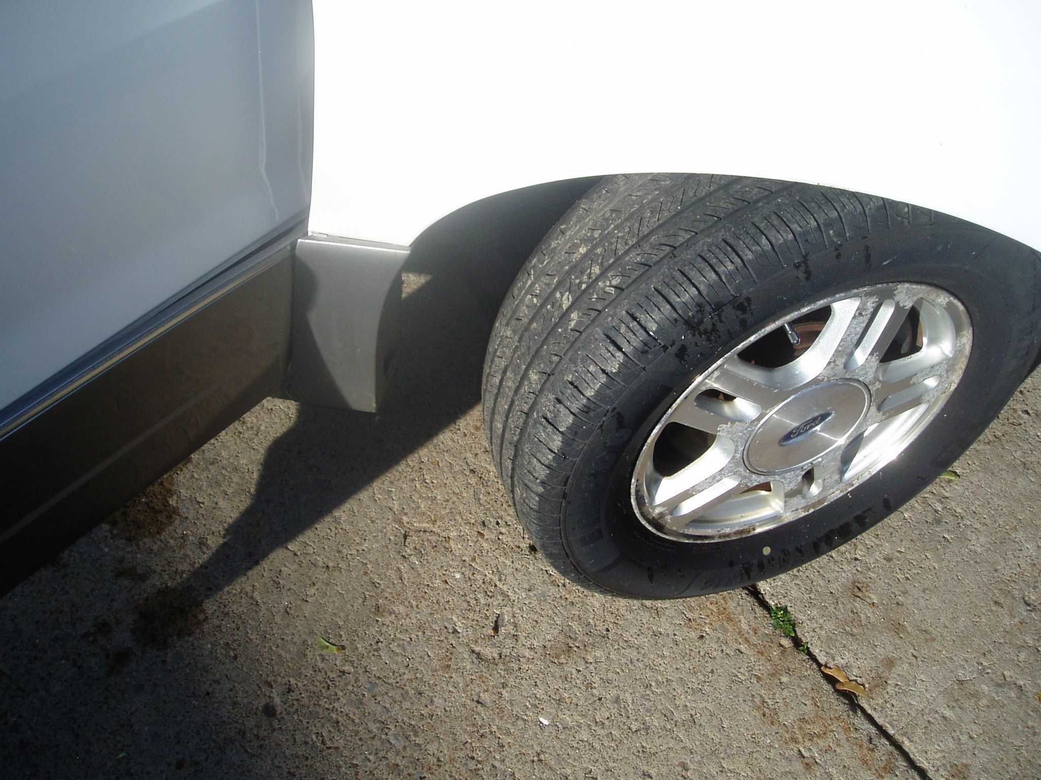Used 2005 Ford Freestar Limited FWD image 12