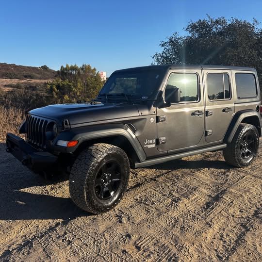 Used 2019 Jeep Wrangler Unlimited Sport S AWD/4WD image 1