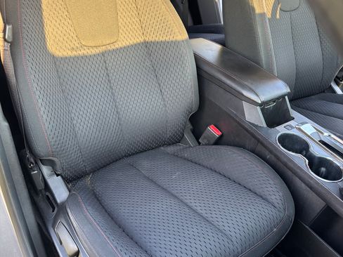Used 2012 GMC Terrain SLE w/ LPO, Chrome Package FWD image 9