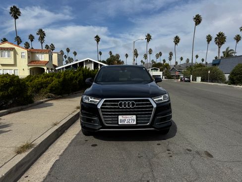 Used 2018 Audi Q7 3.0T Premium image 2