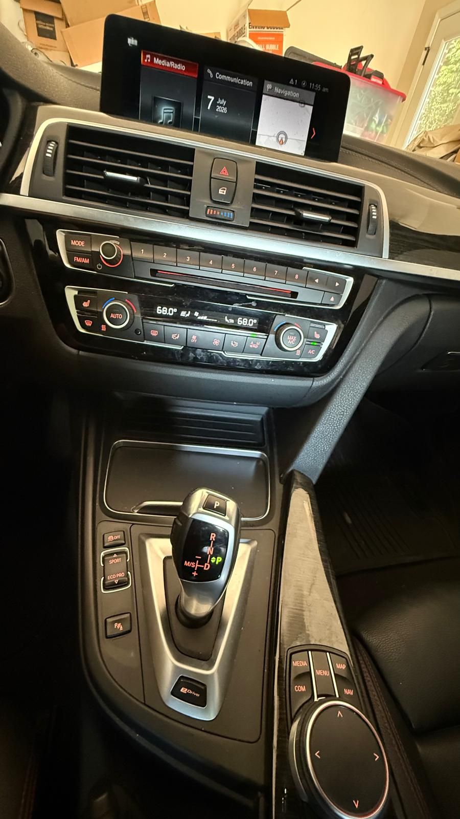 Used 2018 BMW 330e RWD image 11