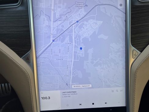 Used 2015 Tesla Model S P85D image 9