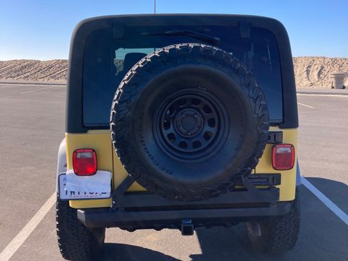 Used 2006 Jeep Wrangler Unlimited image 9