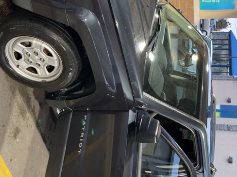 Used 2015 Jeep Patriot Sport w/ Power Value Group image 4