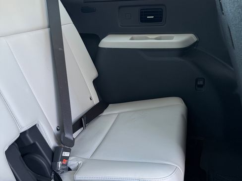 Used 2024 Hyundai Santa Fe SEL image 14