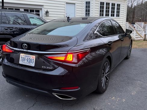 Used 2023 Lexus ES 350 w/ Premium Package image 4