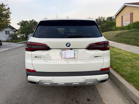 Used 2022 BMW X5 xDrive40i AWD/4WD image 5