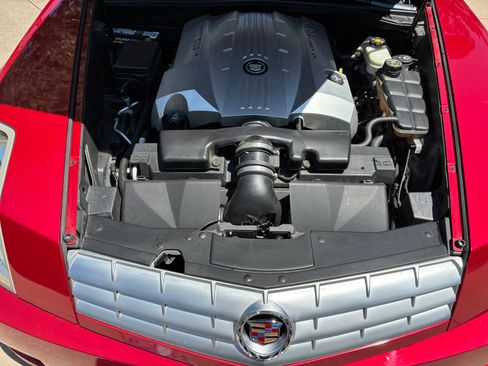 Used 2005 Cadillac XLR RWD image 6